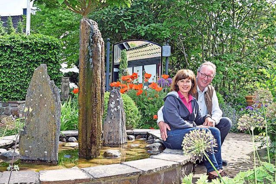 Rita und Jan Eskildsen öffnen am kommenden Wochenende ihren Garten in der Malenter Voßstraße 6.