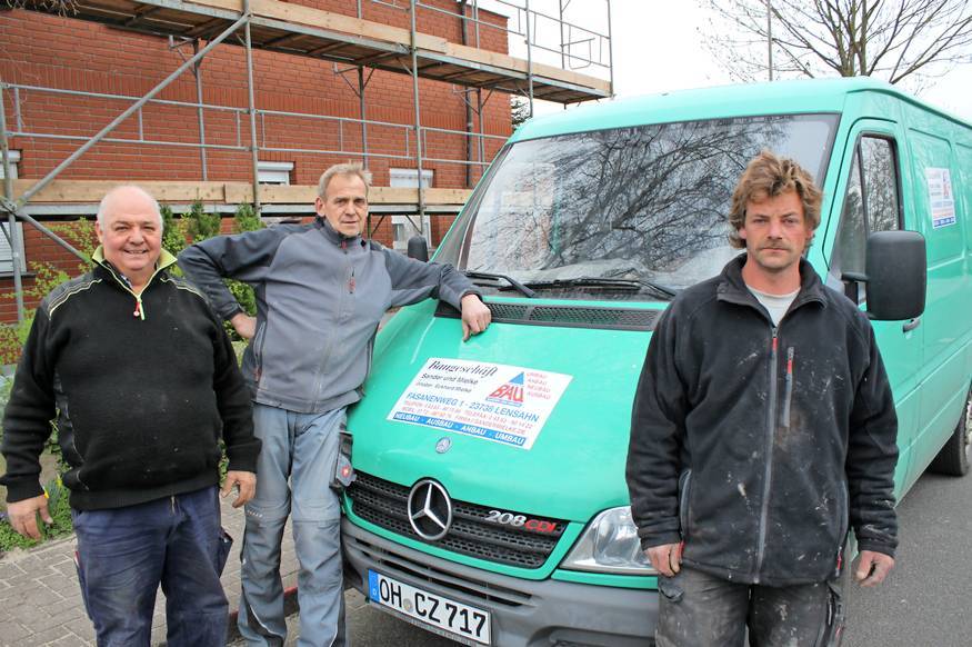 Ein Paket mit ganz viel Inhalt - Langjährige Mitarbeiter und treue ...