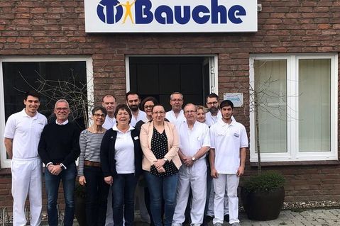 Das Bauche-Team am Sanitätshaus in der Oldenburger Straße 36.