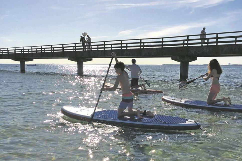 Die Kinder und Jugendlichen können wieder an einer Tenniswoche, dem Deutschen Sportabzeichen, Luftgewehrschießen, Yoga, Schnuppersegeln auf Katamaranen und Stand-up-Paddeling teilnehmen.