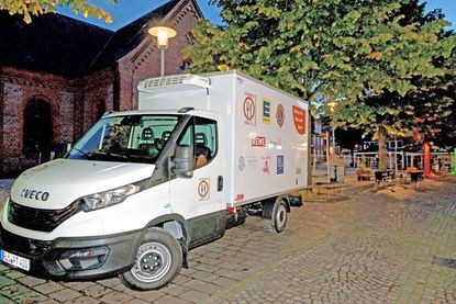 Spendenfinanziert: Das neue Kühlfahrzeug der Plöner Tafel.